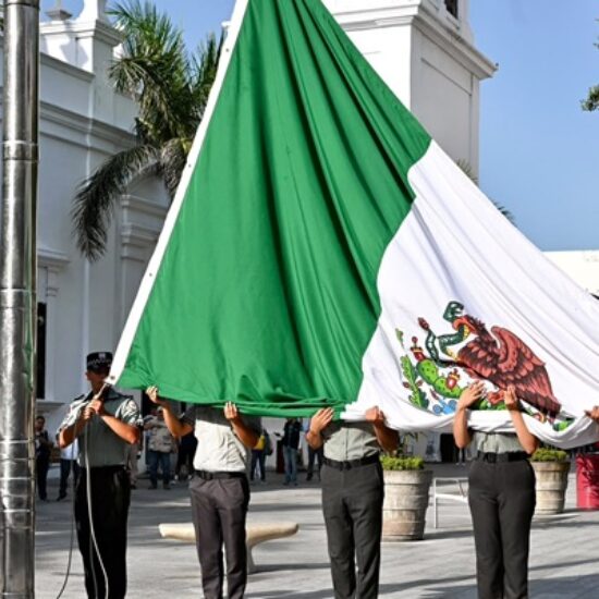 AYUNTAMIENTO DE VERACRUZ IMPULSA ORDENAMIENTO COMERCIAL EN PLAYAS PARA PRESERVAR ESPACIOS LIMPIOS, SEGUROS Y ACCESIBLES