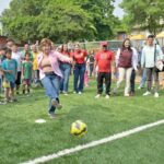 INAUGURA ROSA MARÍA NUEVA CANCHA DEPORTIVA EN LA POCHOTA