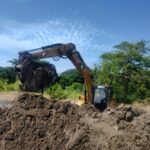 RECUPERA AYUNTAMIENTO DE VERACRUZ CANAL PLUVIAL ABANDONADO DURANTE AÑOS ENTRE GEOVILLAS LOS PINOS Y CAMPANARIO