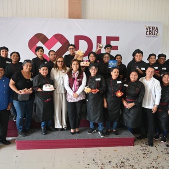 CAPACITA DIF MUNICIPAL DE VERACRUZ A MÁS DE TRES MIL CIUDADANOS PARA EL AUTOEMPLEO