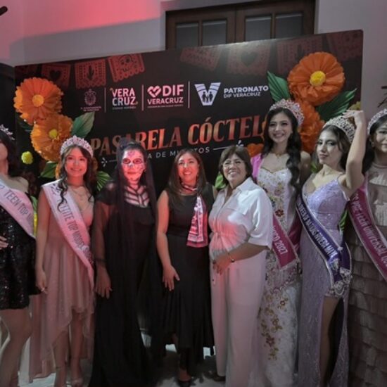 SE UNEN ARTE, TRADICIÓN Y ALTRUISMO EN LA “PASARELA CÓCTEL: GALA DE MUERTOS”, EN BENEFICIO DEL DIF MUNICIPAL DE VERACRUZ